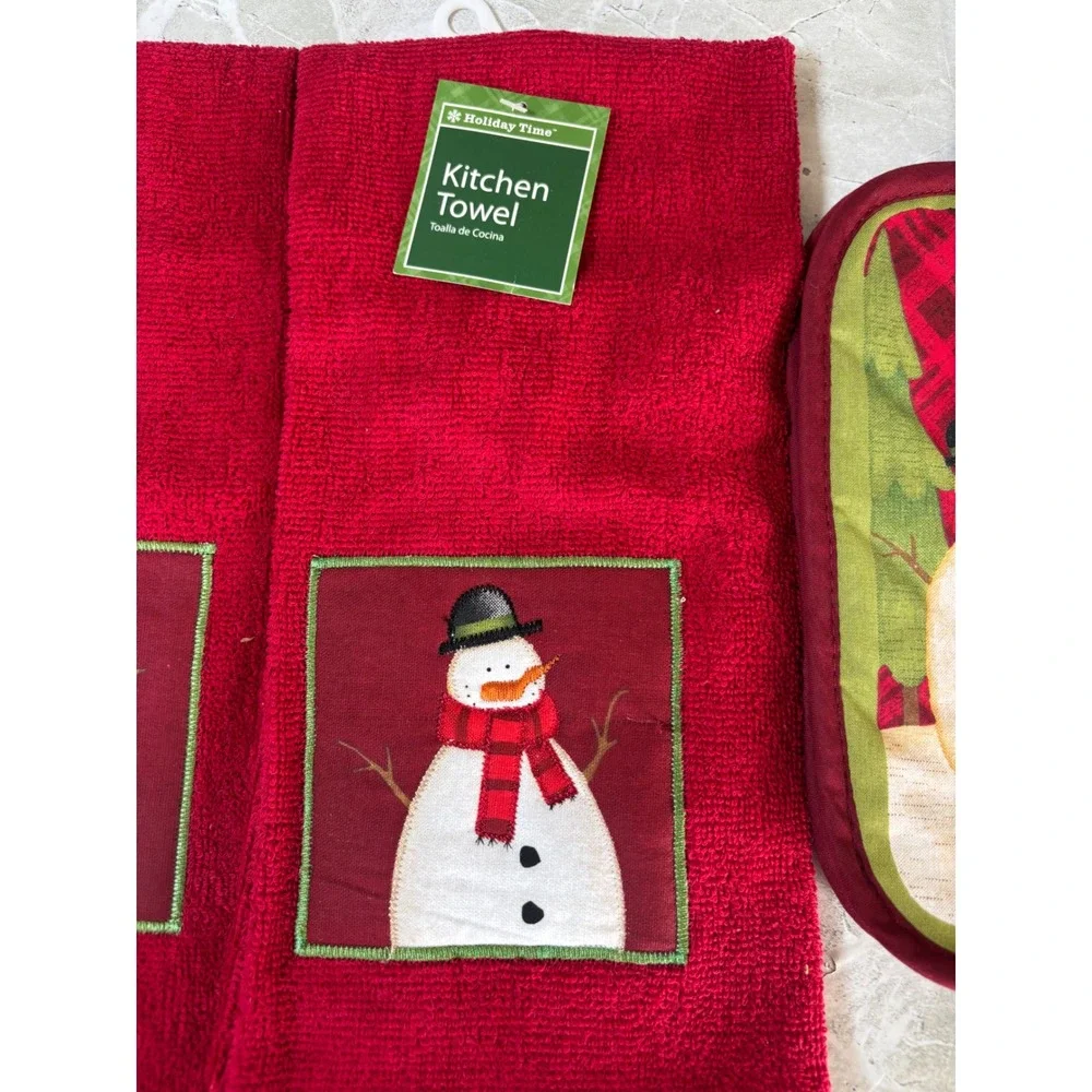 Holiday Time Red Snowman Kitchen Towel and Pot‎ Holder Set 4 Piece New Holiday
